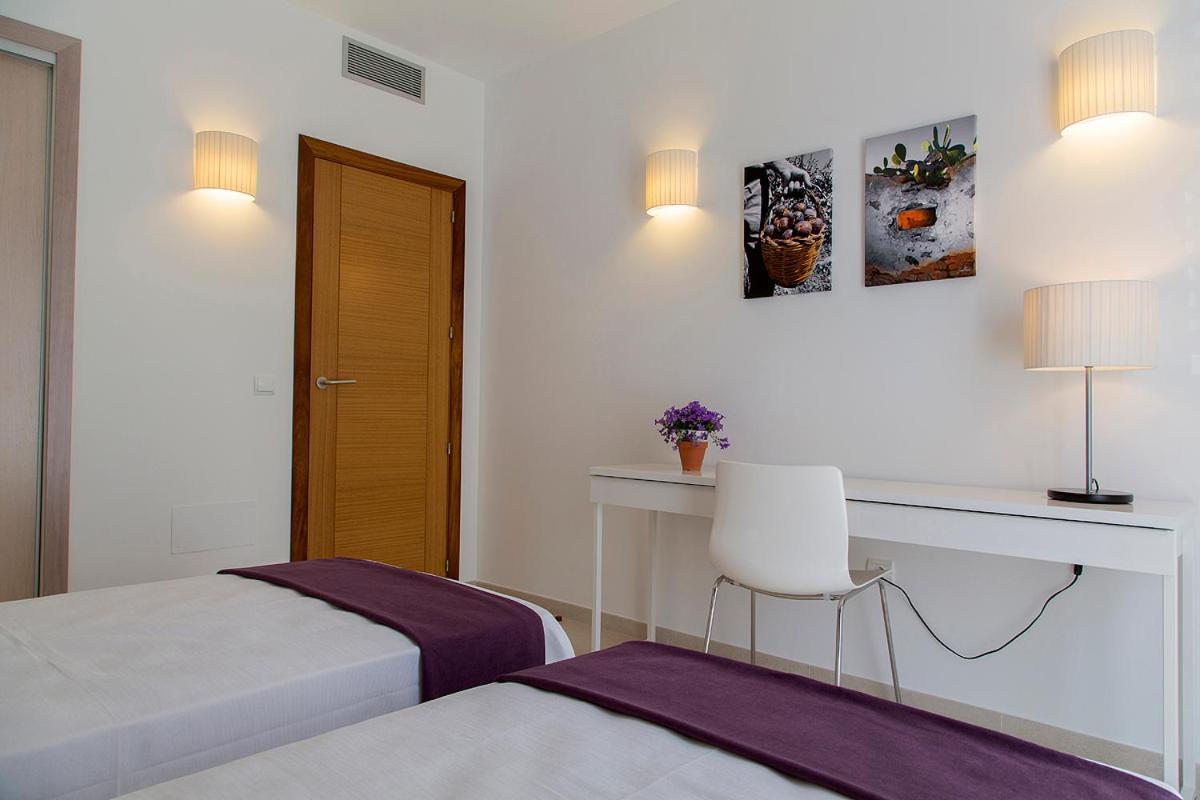 Apartamentos Proa - Emar Hotels Only Adults Es Pujols Buitenkant foto